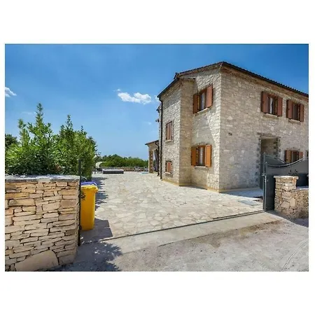 Majda Rovinj Comfortable Hotel 4*